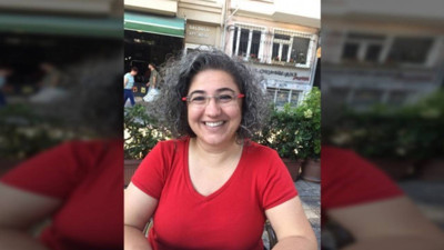 Barış Akademisyeni Gül Köksal 9 buçuk yıl sonra görevine iade edildi