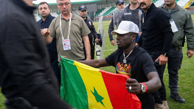 Senagal bayrağı krizi: Diagne'nin evine de polis gitmiş