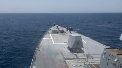 CENTCOM: Umman Denizi'nde 62 ticari geminin rotası değiştirildi