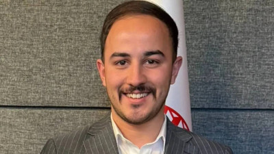 Hırsızlıktan aranan kişi başsavcılık makamında ağırlanmış