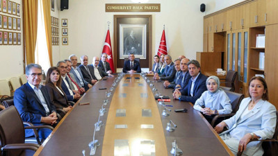 Özgür Özel: Yola aynen devam ediyoruz