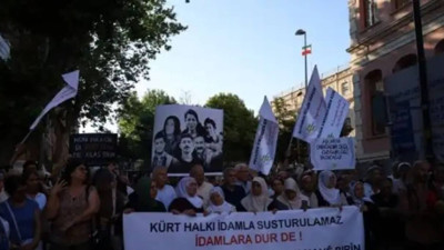 İran Konsolosluğu önünde 'idamları durdurun' çağrısı
