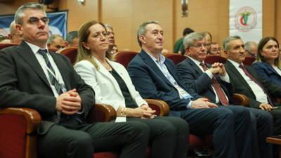TTB Kongresi... Bakırhan: 'TTB bu ülkenin demokratik vicdanıdır'
