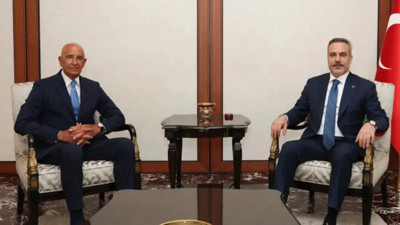 Fidan ve Barrack, NATO Zirvesi öncesi bir araya geldi