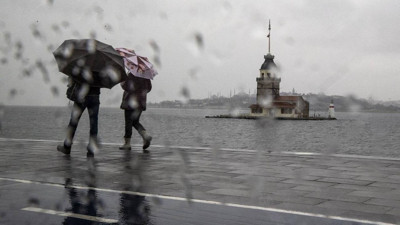 AKOM'dan İstanbul için sağanak uyarısı: Gece boyunca etkili olacak
