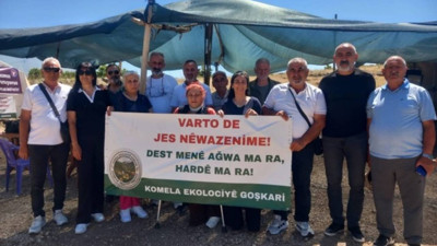 Serra Bucak ve Doğan Hatun'dan Varto'daki JES nöbetine destek