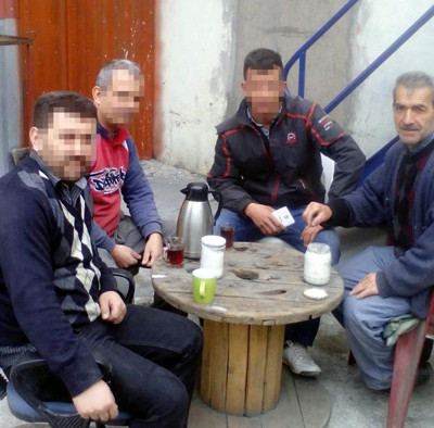 Temizlemek için girdiği parçalama makinesinde can verdi - Resim : 1