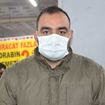 SMA'lı kızı için pazarda satış yapan baba: İlaçlar Türkiye’de verilse bizim çocuklarımız da yaşayacak - Resim : 2