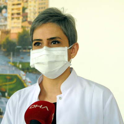 Mikrobiyoloji uzmanı doktor: Ev oturmaları ve çay partilerinden kaçının - Resim : 1