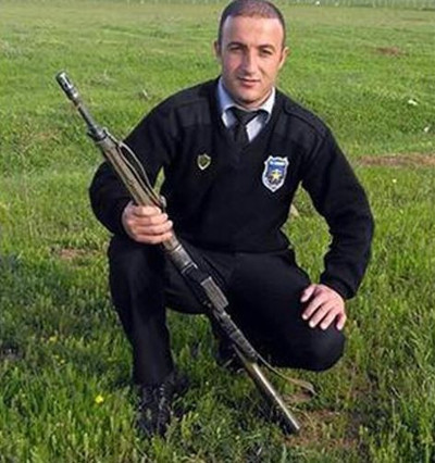 Güvenlik görevlisi ailesini katletti - Resim : 1