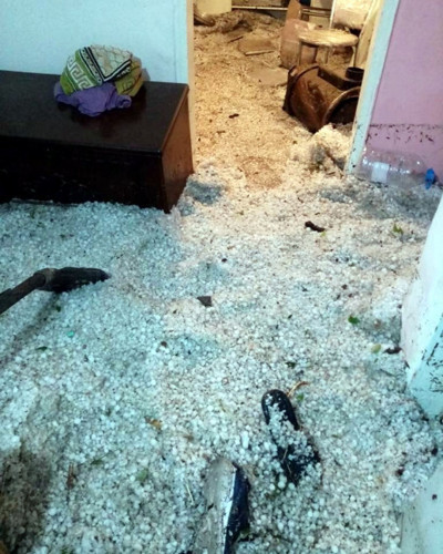 Sağanak ve dolu sonrası birçok kentte ev ve iş yerlerini su bastı - Resim : 2