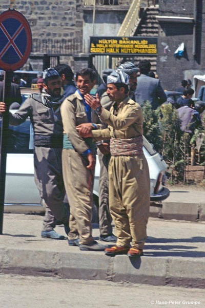 Fotoğrafçı Hans Peter Grumpe'nin objektifinden 90’larda Diyarbakır - Resim: 32