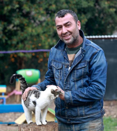 Sokak hayvanları derneği başkanına 'görevi kötüye kullanmak'tan hapis - Resim : 1