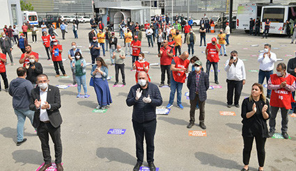 Canlı Blog: Koronavirüs önlemlerinden muaf tutulan emekçiler haklarını 1 Mayıs'ta aradı - Resim : 12