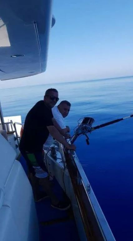 Halil Falyalı'nın Haluk Kırcı, Yavuz Bingöl ve Saffet Sancaklı gibi birçok ünlü isimle fotoğrafı var - Resim : 6
