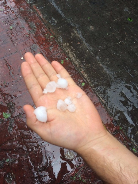 İstanbul'da dolu, sel ve yangın - Resim: 1