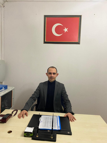 Yolsuzluktan tutuklanıp serbest kaldı, oğlunu AKP'li belediyeye yerleştirdi - Resim : 1