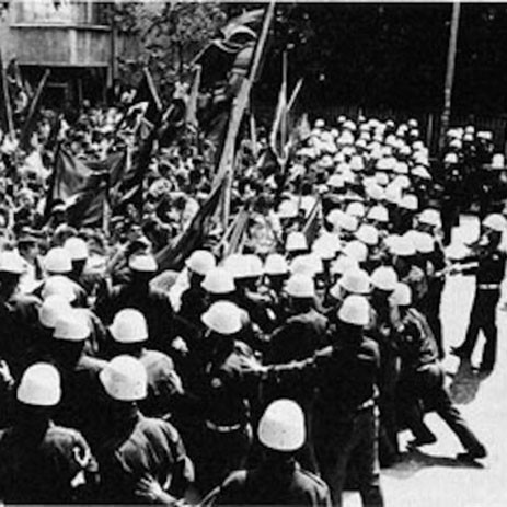 Putların yıkıldığı tarih: 15-16 Haziran - Resim : 1
