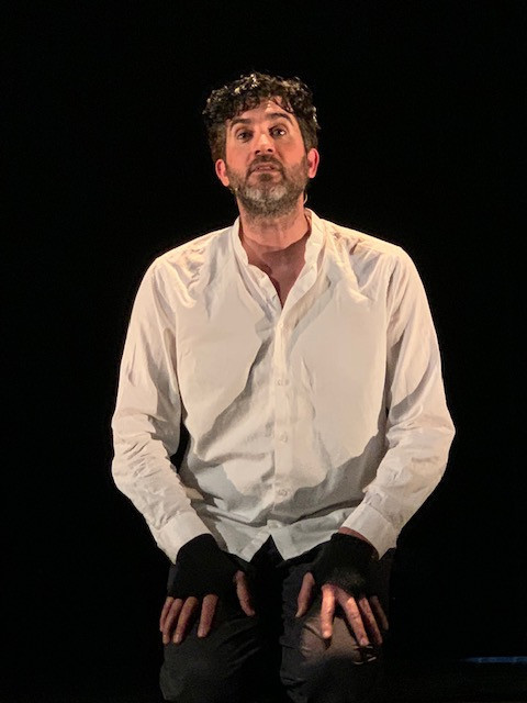 Mehmet Ali Alabora yeni oyundaki performansı ile dakikalarca alkışlandı - Resim : 1