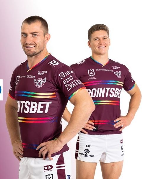 Rugby takımında gökkuşağı renkli forma büyük bir krize dönüştü - Resim : 3