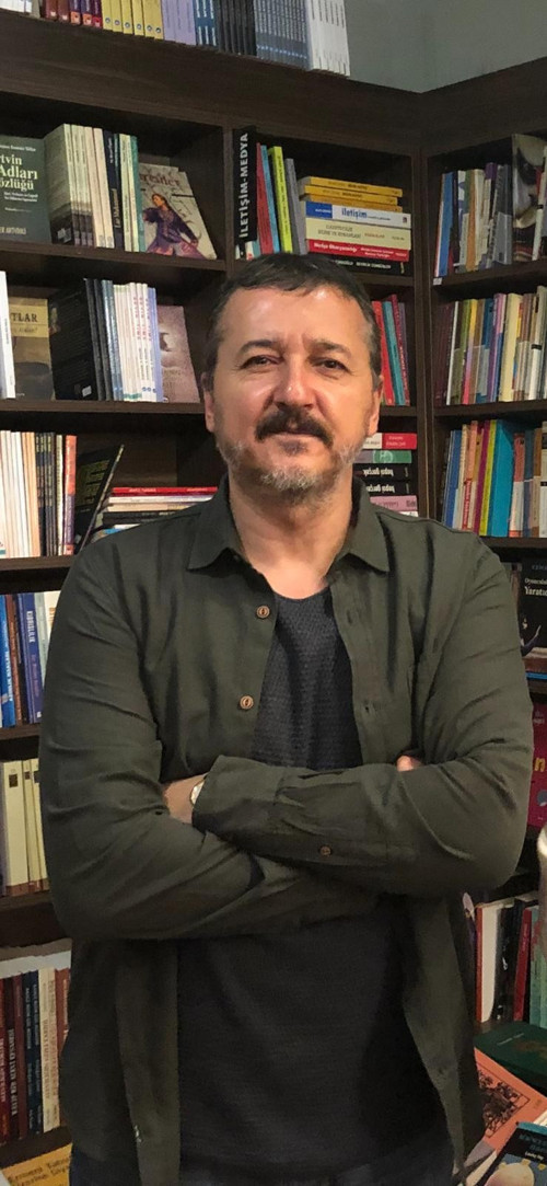 'İsterlerse 10 yılda toplumu Bach ya da caz dinler hale getirebilirler' - Resim : 4