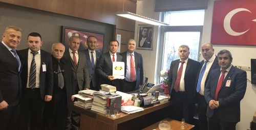 'Sarı öfke patlamak üzere. Taksiciler eve ekmek götüremiyor' - Resim : 1