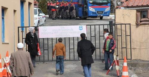 'Pozantı'da, Diyarbakır Cezaevi vahşetini yaşadık' - Resim : 4