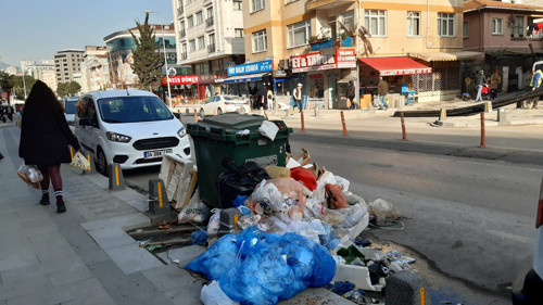 Maltepe Belediyesi işçileri: Bir simit bile alamıyoruz - Resim : 3