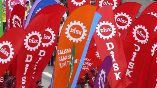 DİSK, KESK, TMMOB, TTB: Demokrasiye, seçme ve seçilme hakkına darbe - Resim : 1