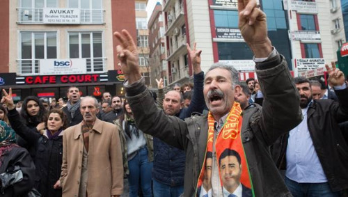 Aylar sonra ilk kare: Demirtaş mahkeme salonunda - Resim : 1
