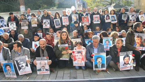 'Sesimizi dünya duydu ama hükümet duymuyor' - Resim : 1