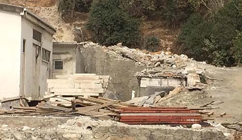 Millet bahçesinde asbest ölçümünü yetkisiz firmaya yaptırmışlar - Resim : 2