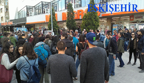 Halk, 'Hayır'ını bırakmıyor - Resim : 1