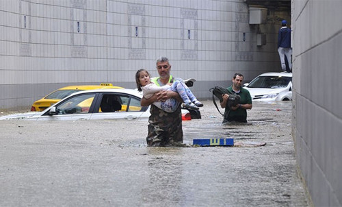 Ankaralıları selden kurtardı - Resim : 2