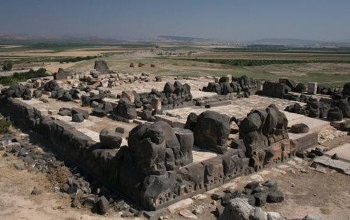 Afrin bombardımanında Ayn Dara Tapınağı zarar gördü - Resim : 1