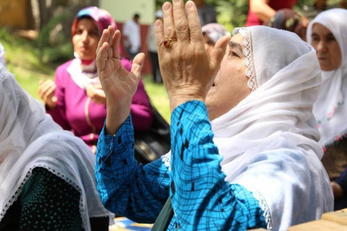 'Vicdan ve Adalet Nöbeti'nde Cuma namazı - Resim : 2