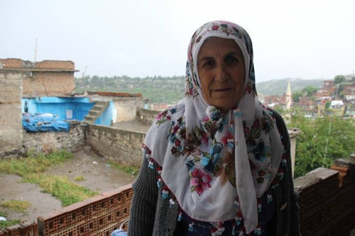 Sur halkı: Bize iyilik yapmak istiyorlarsa kömür dağıtmasınlar - Resim : 2
