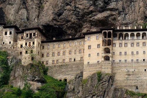 Sümela Manastırı'nda define bulundu iddiası - Resim : 1