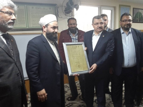 Yöneticileri IŞİD’den tutuklu ama dernek açık - Resim : 1