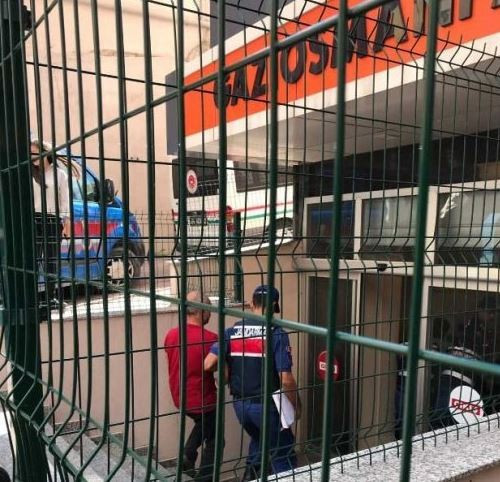 25 havalimanı işçisi ile 5 sendika yöneticisi tahliye edildi - Resim : 1