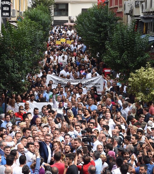 Sarıgül’den miting gibi bayramlaşma töreni - Resim : 1