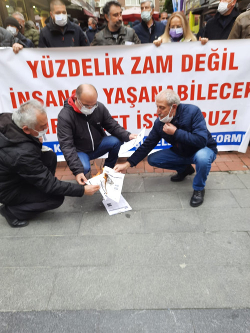 KESK'ten Samsun ve Trabzon'da düşük zam protestosu - Resim : 2