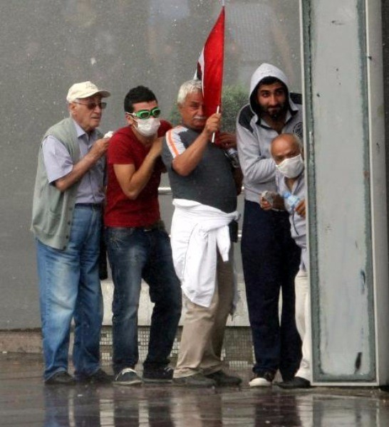 Fotoğraflarla Gezi Parkı Direnişi - Resim: 9