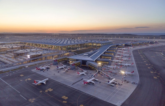 İstanbul Havalimanı CEO'su: Yarın 1300 uçak gelsin, 1300 uçağı almaya hazırız - Resim : 2
