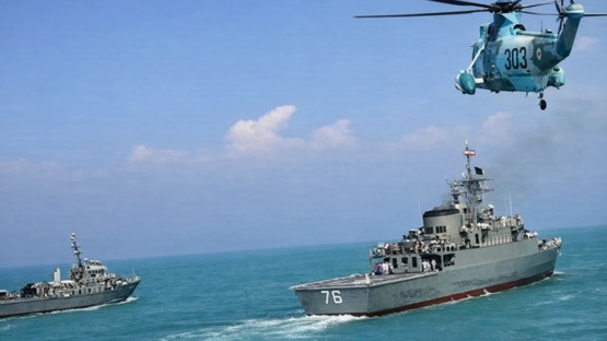 İran, Hürmüz Boğazı'nda askeri tatbikat başlattı
