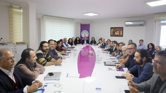 DEM Parti MYK süreç ve İran gündemiyle toplandı