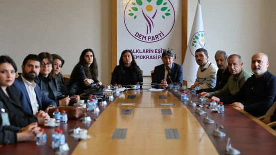 Adalet Peşinde Aileleri Platformu'ndan CHP ve DEM Parti'ye ziyaret