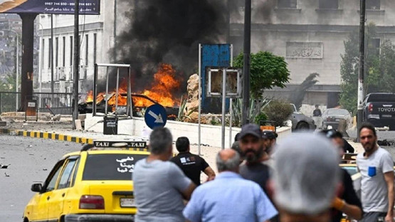 Şam'da bombalı araçla saldırı: 1 asker öldü, yaralılar var