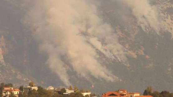 İsrail, Lübnan'ı fosfor bombasıyla hedef aldı