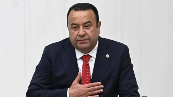 Ankara Milletvekili Adnan Beker CHP'den istifa etti
